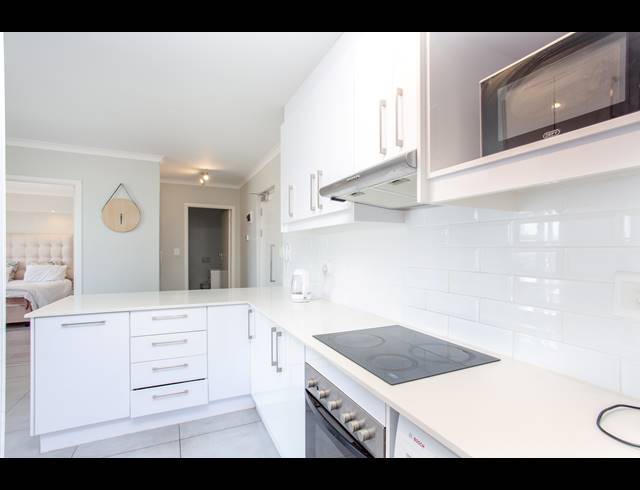 2 BEDROOM APARTMENT TO LET IN OBSERVATORY